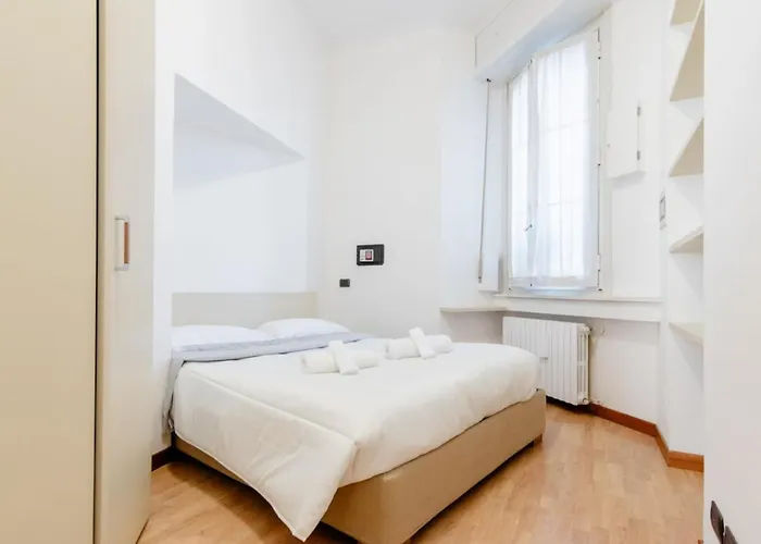 Stayeasy Moscova Terrace - Near Brera & Garibaldi * Milan